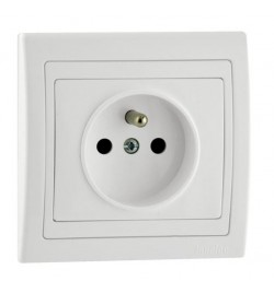 PRISE 2P+TCUBIC BLANC REF M4916BC