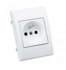 PRISE 2P+T ZENITH BLANC REF 4706A
